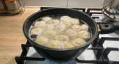 Пельмени окажутся вкуснее, чем в грузинском кафе: Готовим их с секретным продуктом — и это не вода и не молоко — бегите пробовать