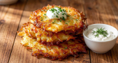 Научили жарить сочные, вкусные драники по-белорусски без муки и яиц - как пирожные нежные, воздушные. И 5 хитростей приготовления