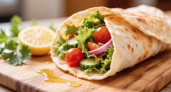 Готовим как на праздник: очень вкусные рулетики из лаваша удивят всех гостей — сметают со стола мгновенно