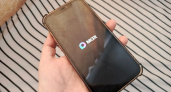 Каждое утро я открываю MAX, чтобы проверить сообщения, а к обеду телефон уже пиликает, прося зарядку.