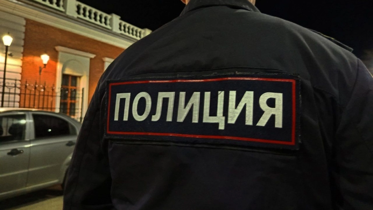 В Вологодской области мужчина ночью проник в магазин, поел продукты и уснул в торговом зале