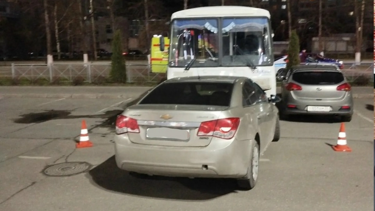 В Вологде водитель автобуса скончался за рулём