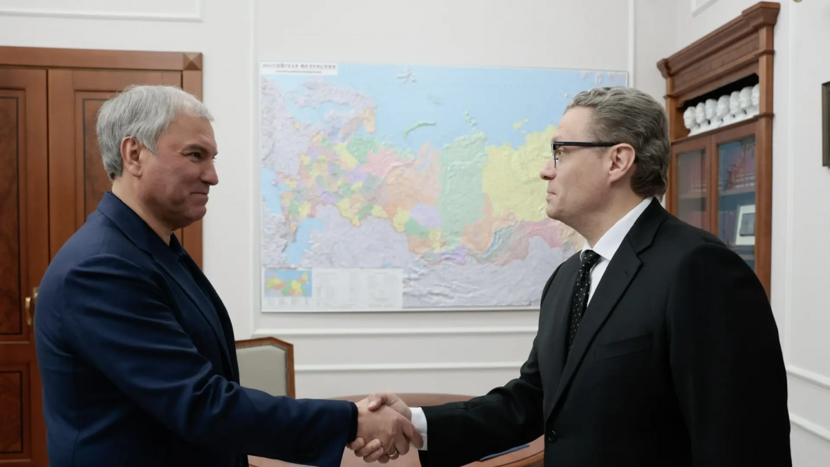 Вячеслав Володин и Георгий Филимонов обсудили опыт Вологодской области по борьбе с "наливайками" и вейпами