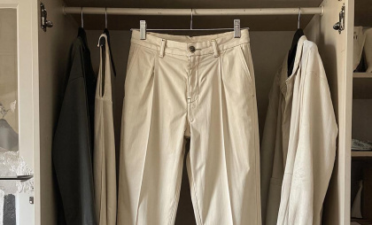 Забудьте про джинсы и леггинсы: 4 пары брюк, в которых реально можно и лететь 10 часов, и с трапа выйти в образе