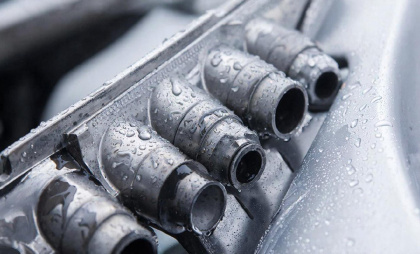 Замерзли форсунки омывателя: четыре реально очевидных и несколько бонусных способов решить зимнюю проблему