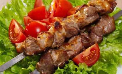 Знакомый узбек поделился рецептом салата "Ачичук": без него шашлык себе уже реально и представить не можем